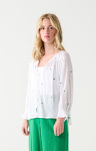Load image into Gallery viewer, green distsy flower embroidered blouse
